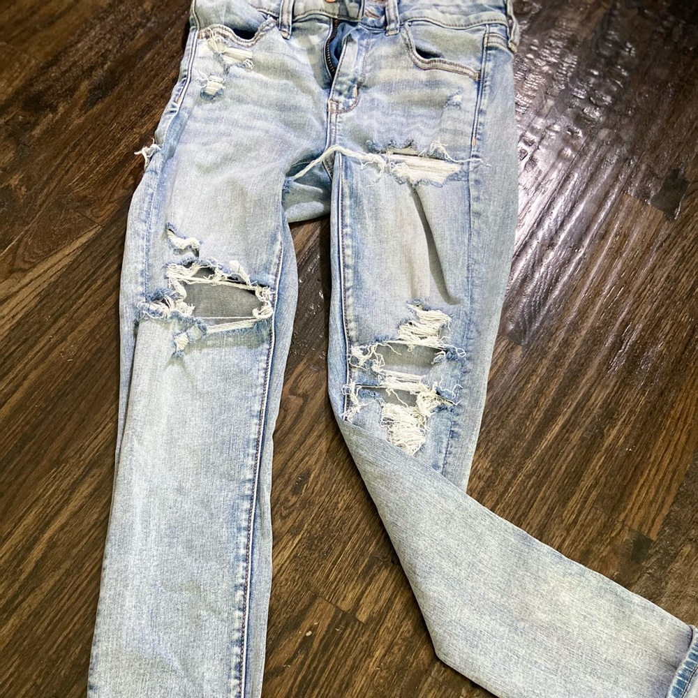 American eagle high waisted ripped jeans